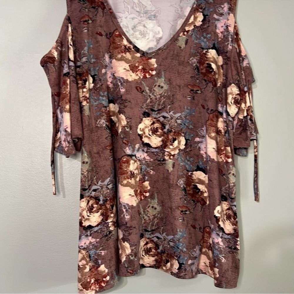 Floral V-Neck Blouse - Brown and Cream